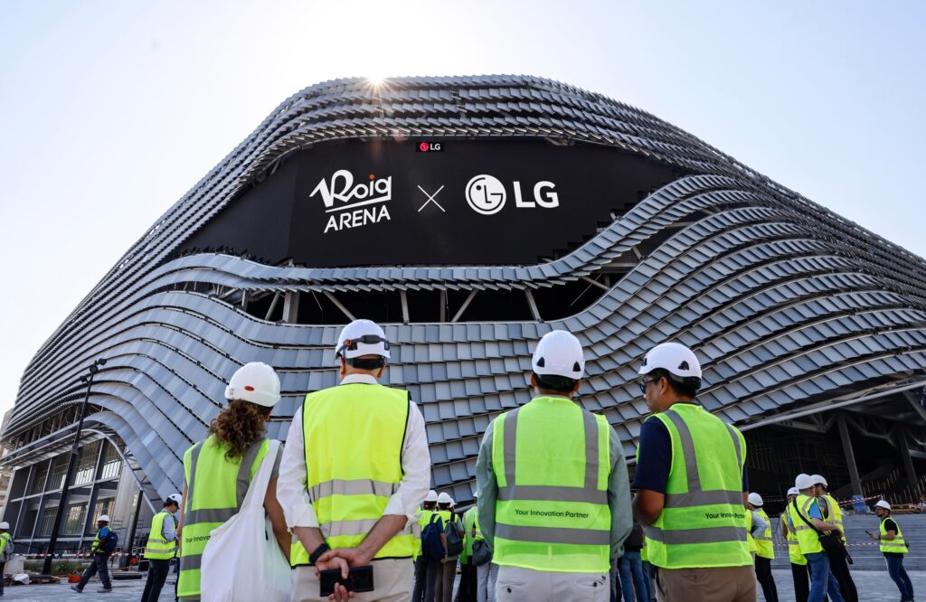 LG